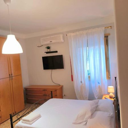 Bilocale In Via Degli Orti Variani 로마 외부 사진